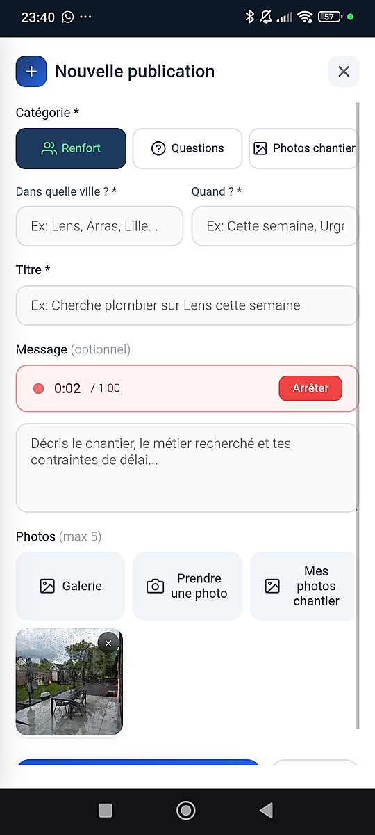 Formulaire de publication communaute avec message vocal et photos chantier