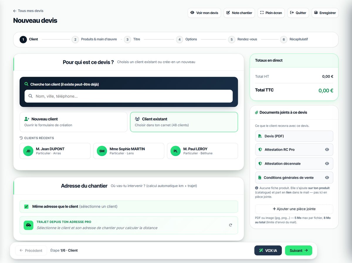 Création d’un devis sur la version PC de VOX BATI : choix du client, adresse du chantier avec calcul du trajet, totaux en direct et documents joints sur un seul écran